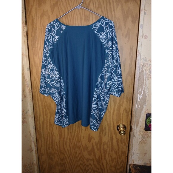 Modli Blouse Turquoise Floral Print 3/4 Sleeves Women's Plus Size 6X Stretch - Picture 2 of 12